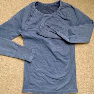 ONZIE seamless stonewash longsleeve so M/L